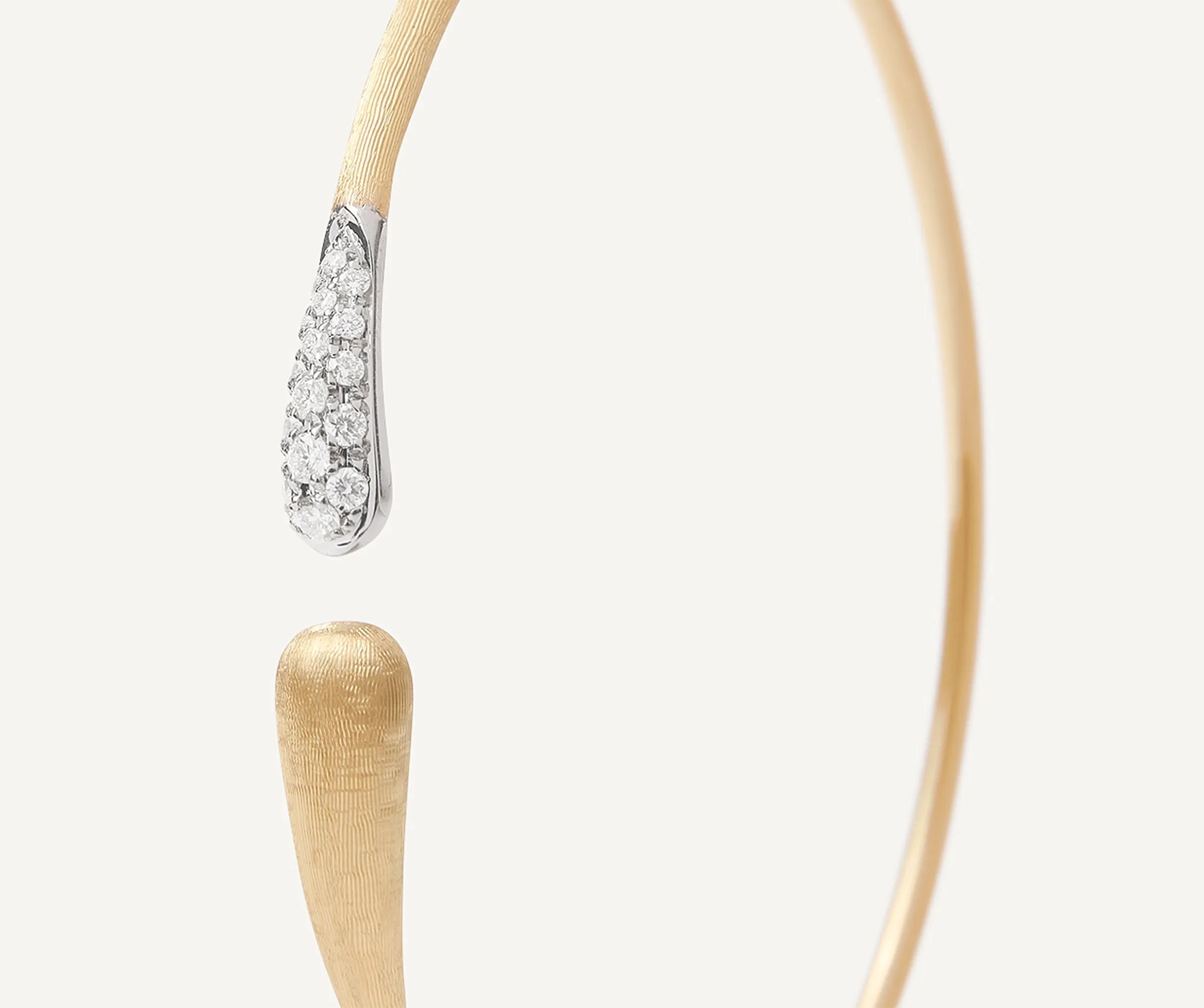 18K Yellow Gold and Diamond Kissing Cuff