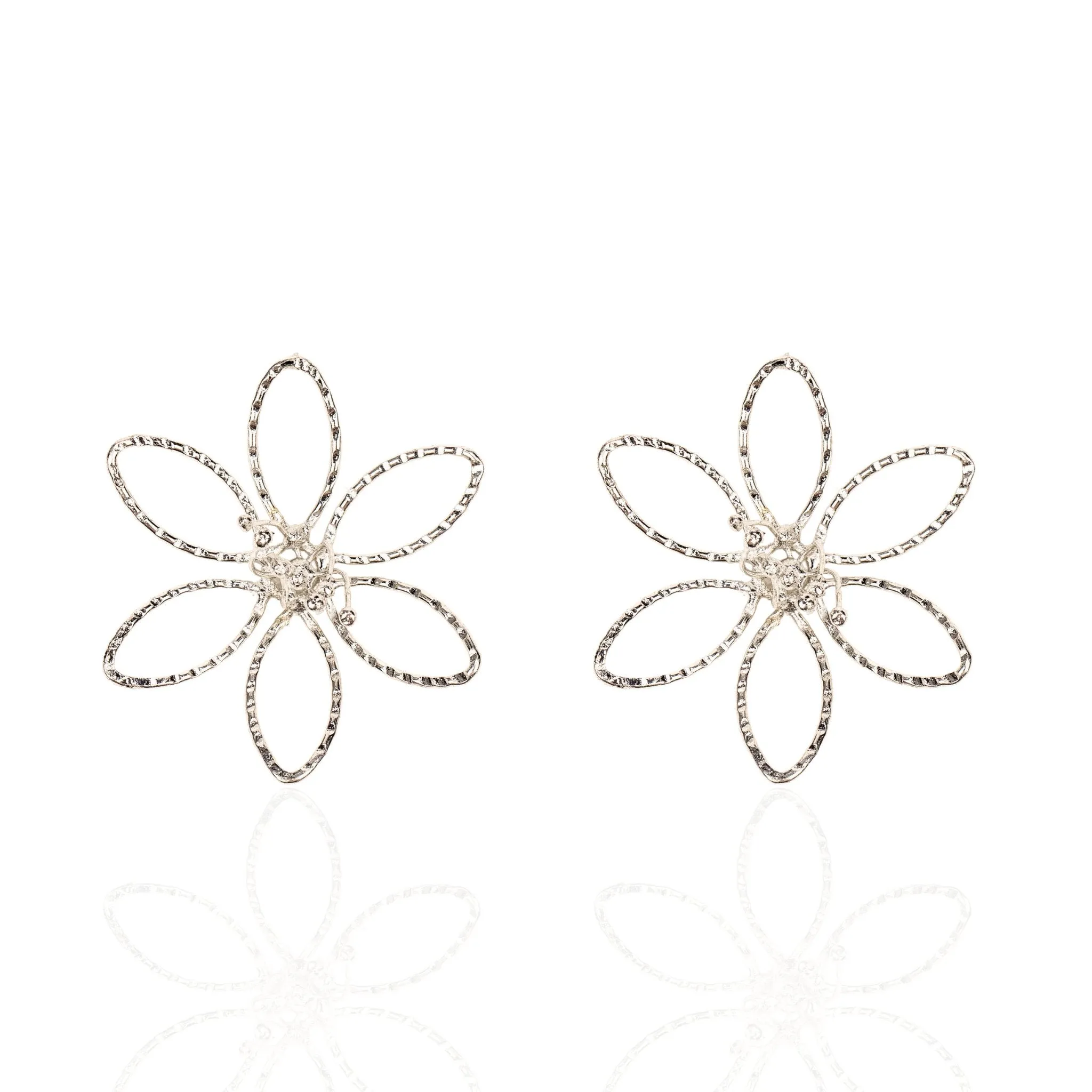 Daisy Earrings - Silver