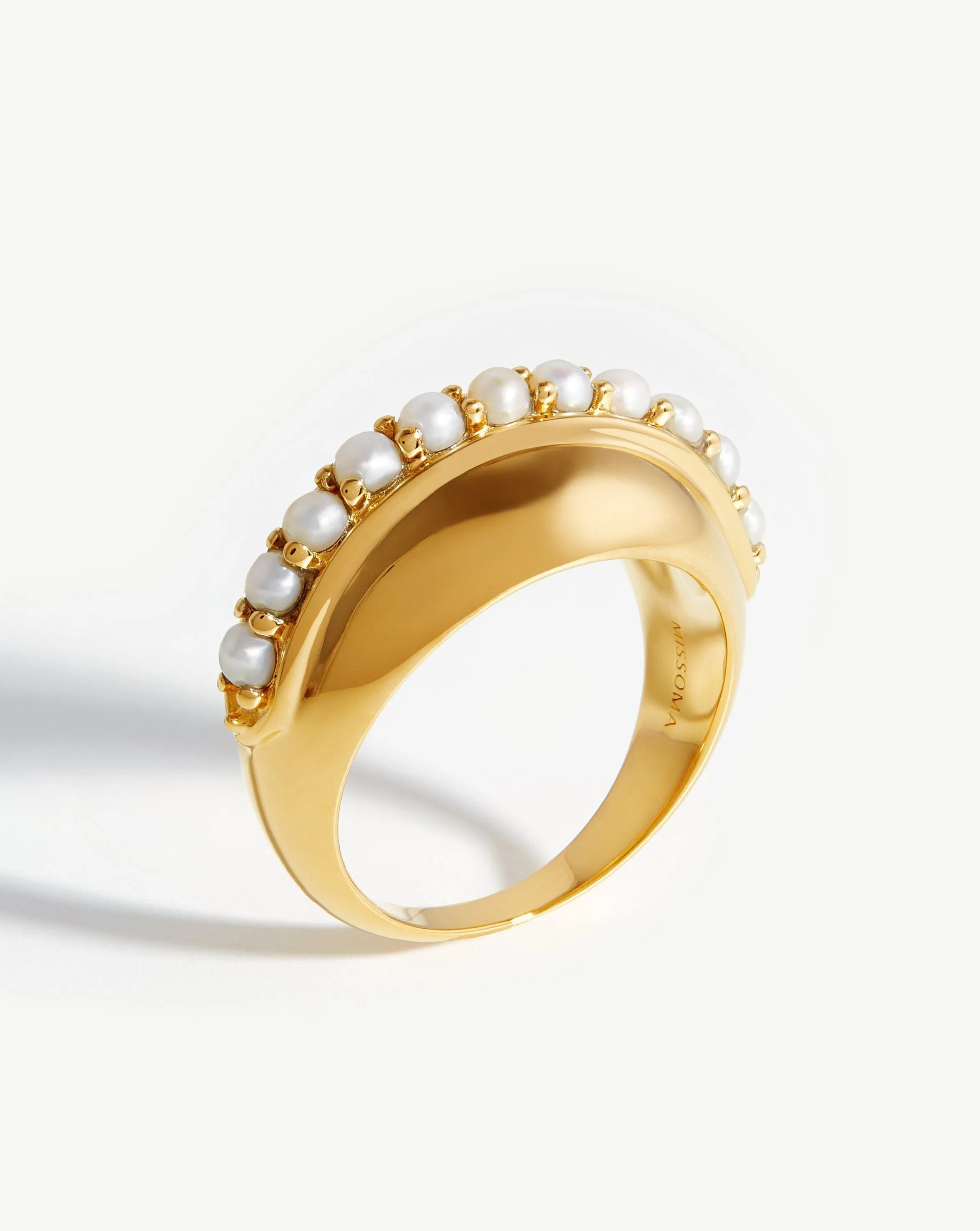 Dome Gemstone Ring | 18k Gold Plated/Pearl