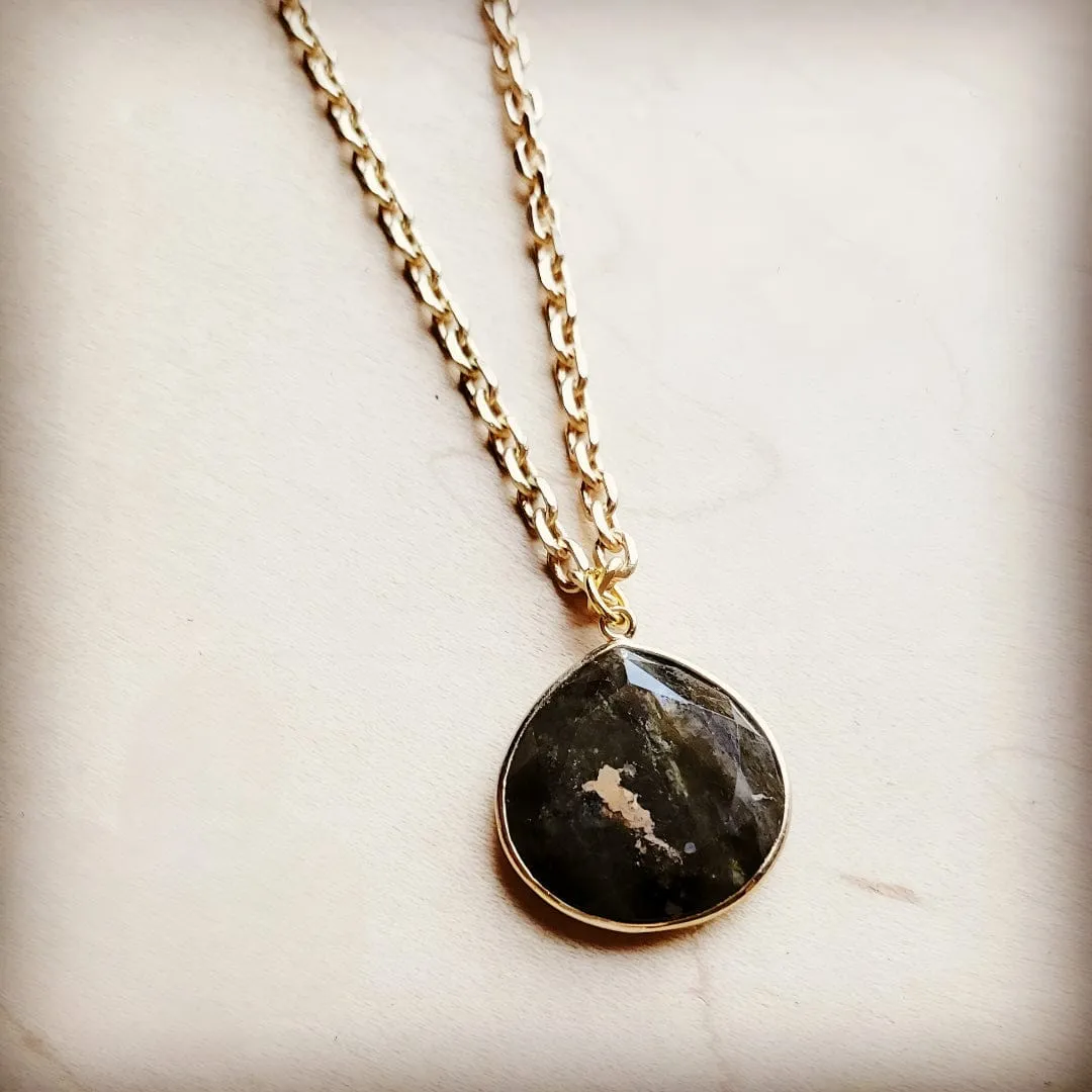 Gold Necklace w/ Labradorite Pendant