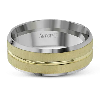 Men's Wedding Band In 14k Or 18k Gold