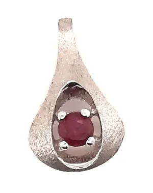 Natural Ruby and14ct White Gold Pendant